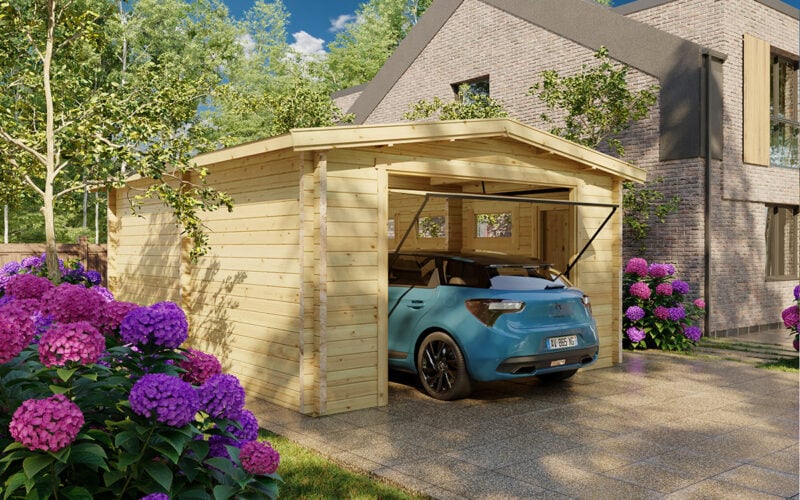 Large Log Garage B with Up and Over Door / 70mm / 4,5 x 5,5 m
