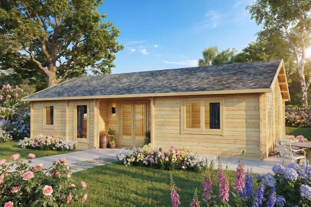 Large 2 bedroom log cabin or granny annexe