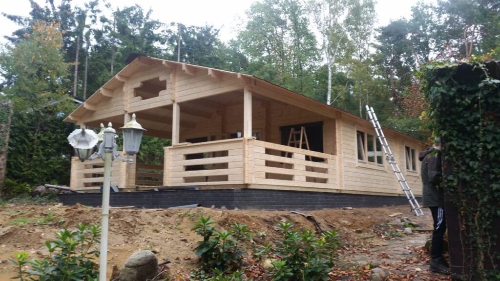 Large log house